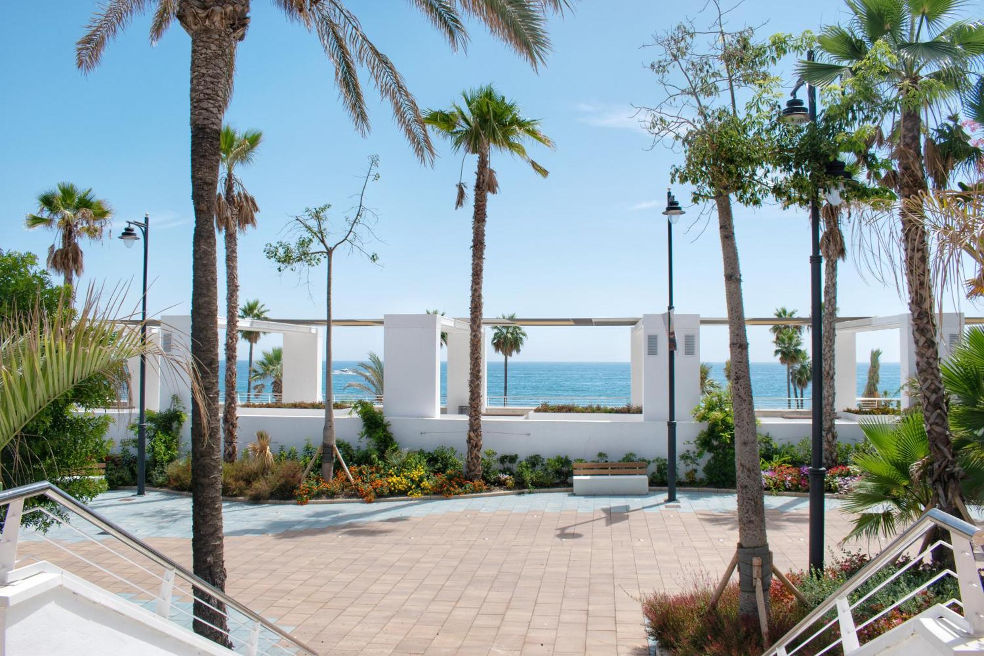 Casa Del Puerto, Encanto Junto Al Mar Estepona Luaran gambar